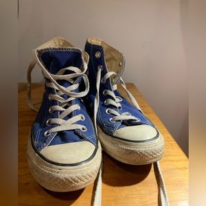 Blue converse